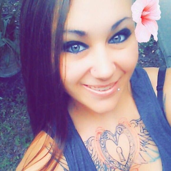 Meet your Posher, Tailor - Picture 1 of 1